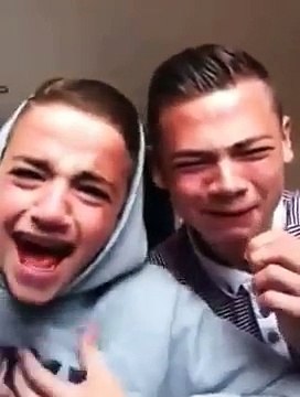 Eat the strongest pepper ever : Scotch Bonnet Challenge