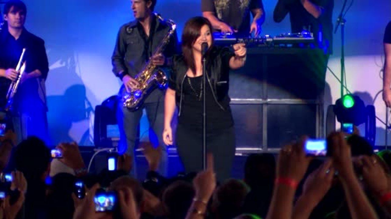 Kelly Clarkson's noble Reaktion auf Kritiken bezüglich Ihrer Figur