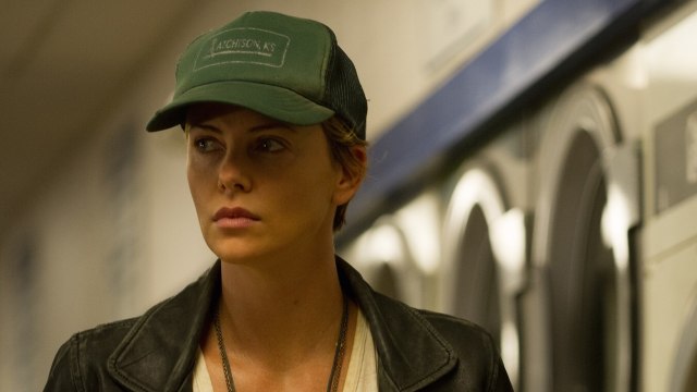 Dark Places (2015) - Trailer Internacional #1 - [HD] Charlize Theron, Chloe Grace Moretz Thriller