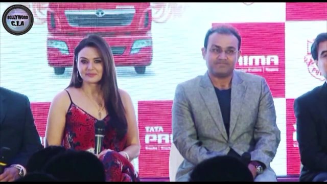 Angry Preity Zinta SNUBS reporter for asking about ex-boyfriend Ness Wadia