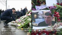 Renzi a Mosca depone fiori sul luogo dell'assassinio di Boris Nemtsov (05.03.15)