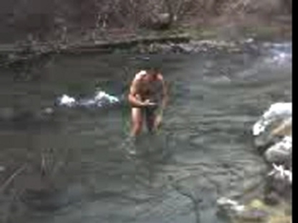 D'une source chaude à un bain glacé!