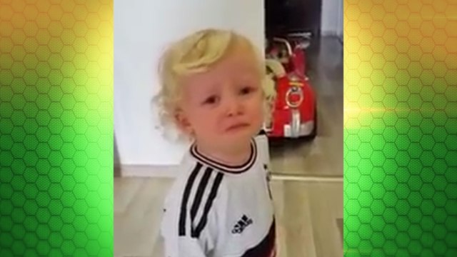 Beşiktaşlı küçük taraftarın Demba Ba aşkı