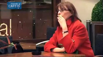 Elle croise un mendiant aveugle et va l'aider de la plus simple et merveilleuse des façons