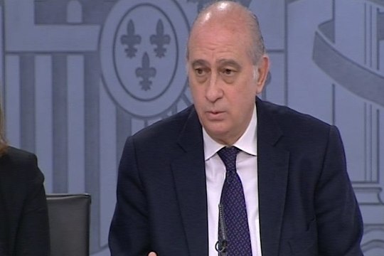 Díaz responsabiliza al PSOE del ático de González