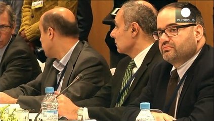 Warring factions hold peace talks as Libya slides further into chaos