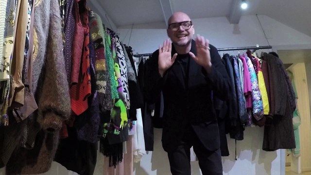 CRISTIANO GATTO - LA MODA CON LA m MINUSCOLA - L'ironia ci porta via