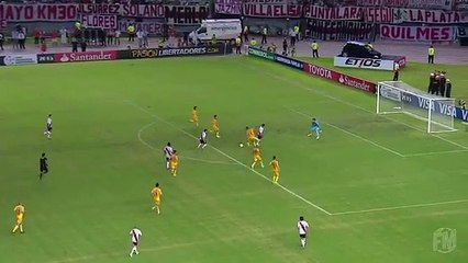 Copa Libertadores: Éder Álvarez Balanta imitó la ruleta de Carles Puyol (VIDEO)