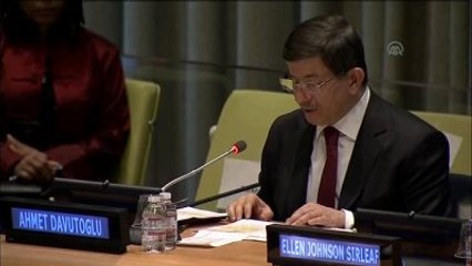 Davutoğlu: "Töre Cinayetleri Hiçbir Şekilde Sosyal, Kültürel ya da Dini Temelde Meşrulaştırılamaz"