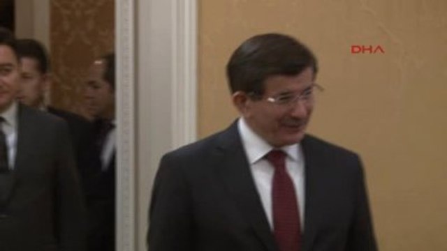 Başbakan Davutoğlu AK Parti'de Siyaset Yapması Hepimiz İçin Gurur Verici Bir Gelişme Olur, Takdir...