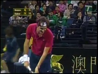 4 Aces in a row by Federer against Sampras, who reacts funny