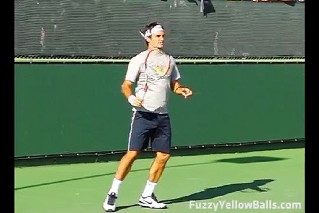 Roger Federer Backhands in Slow Motion