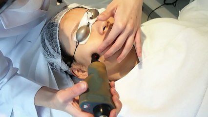 情人節精選：閃爍浪漫的妝容示範 ♡ Shimmering Valentine's Day Makeup Tutorial | Reenex 合作影片