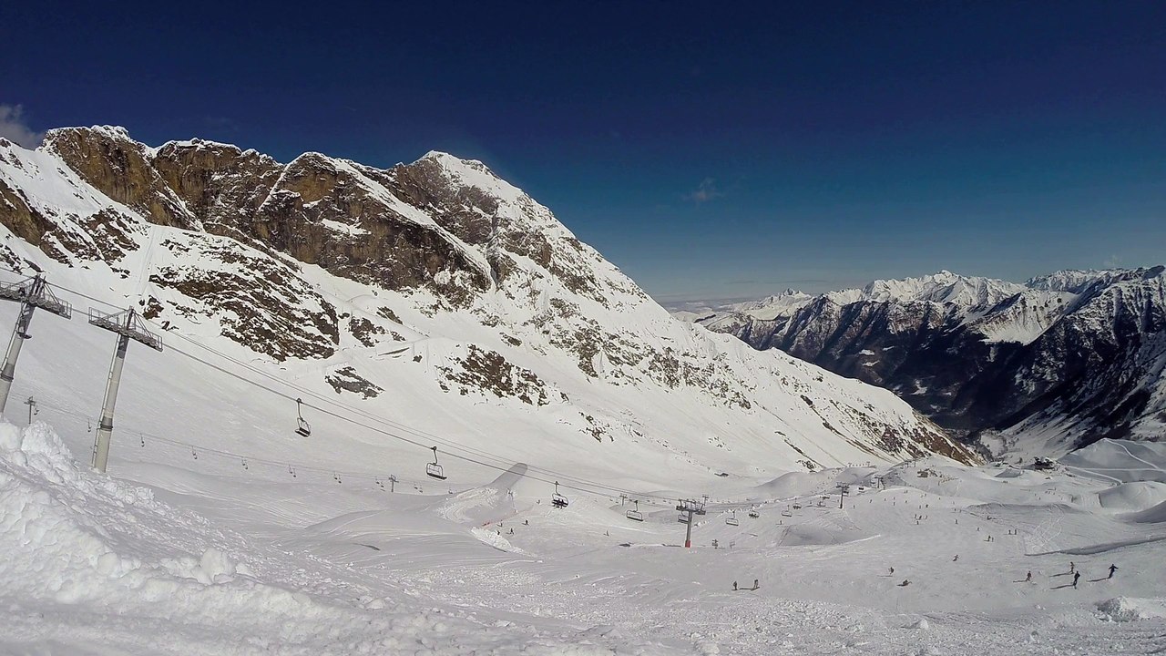 vue haut de station de ski CAUTERETS