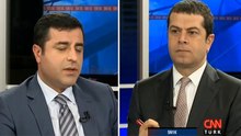 Demirtas hani bize hep deniyor ya,neden  kürt kimliginin altini ciziyorsunuz diye! bizde diyoruzki doksan yildir hep üstü cizildi.bizde bir muddet altini cizelim dedik..