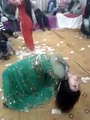 Very Hot Mujra of Girls on Kemli