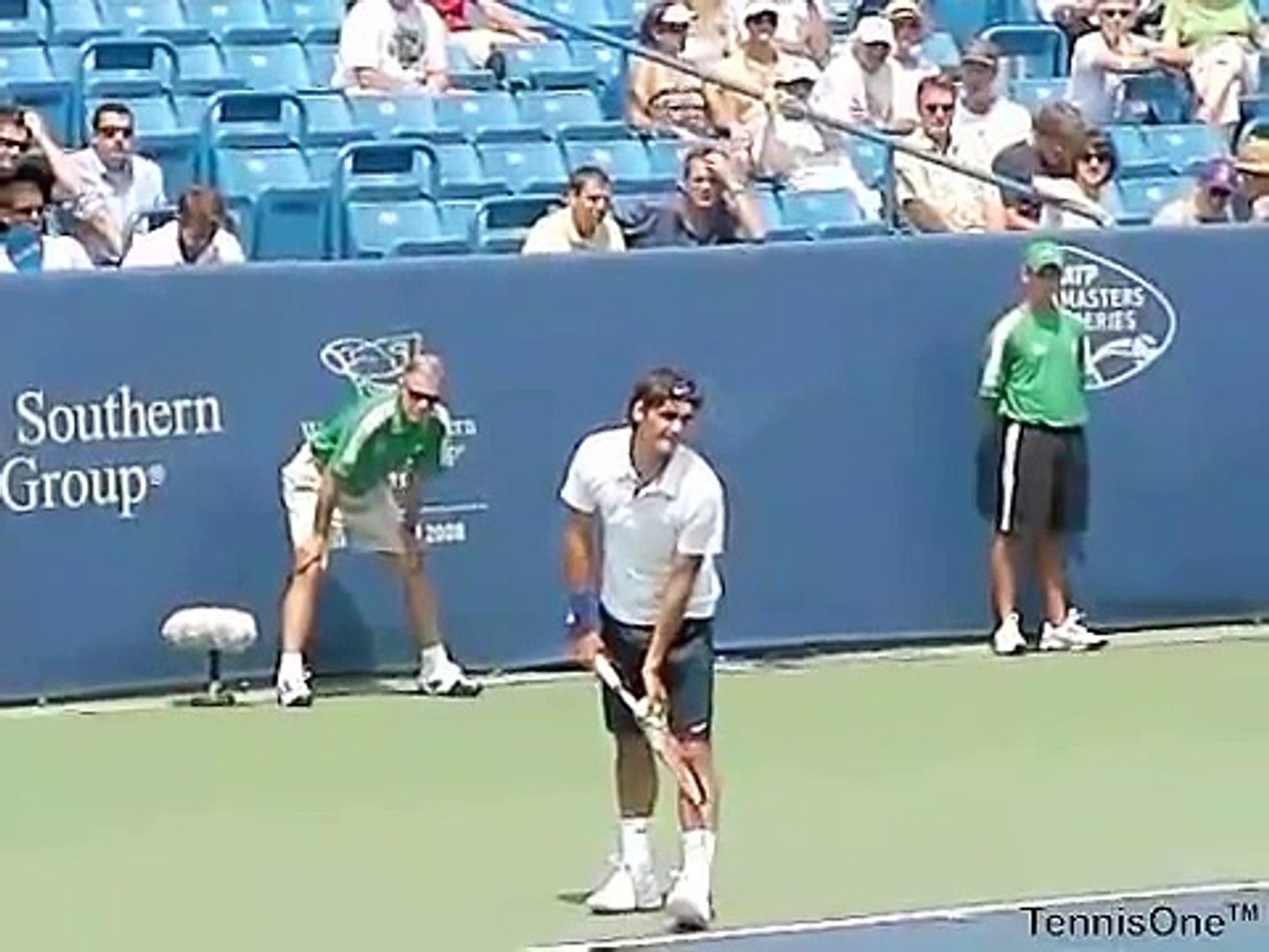 Federer Serve - Slow-Motion - Vidéo Dailymotion