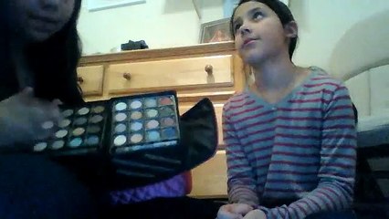 Smokey eye and Natural make-up tutorial