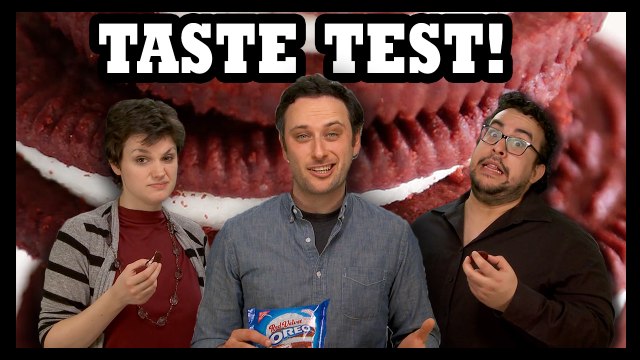 RED VELVET OREOS TASTE TEST!!! - Food Feeder