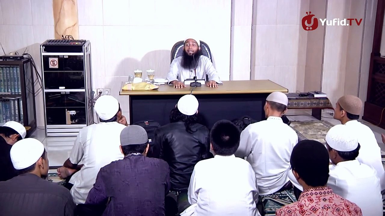 Ceramah Islam- Sampai Kapan Aku Begini - Ustadz DR. Syafiq Basalamah
