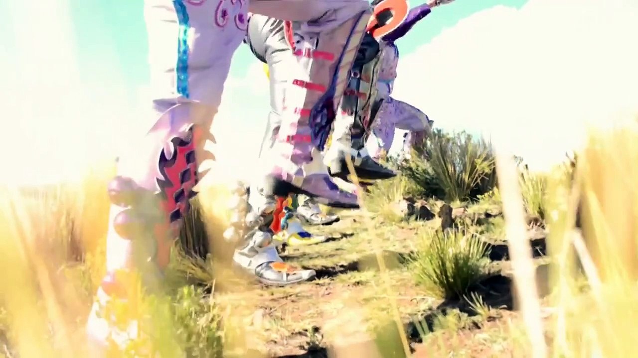 Caporales 2015 - Caporaleando Con Ritmos De Sangre (HD) Raices de Qotamarka