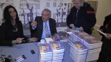 Münihli Türk Gazeteciden Görkemli Veda Gecesi