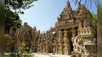 World's 10 Strangest Buildings