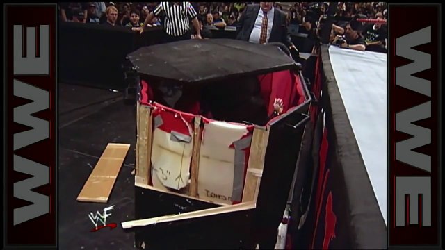 Kane vs. The Undertaker - Casket Match Raw, October 19, 1998