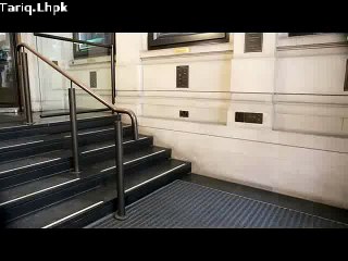 MINI LIFT FOR WHEEL CHAIR