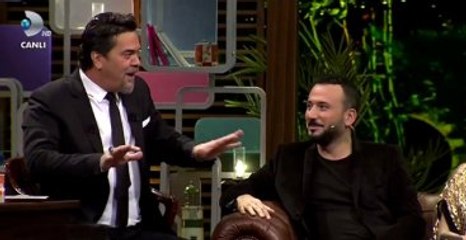 Beyaz, Ertem Şener'in Bronz Teniyle Dalga Geçti