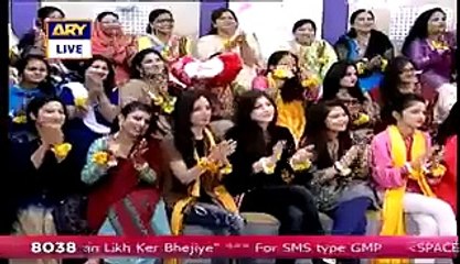 Pakistani Salman Khan Doing Salman Khan Wala Dance On Nida Yasir&#039;s Morning Show