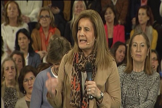 Báñez pide frenar el paro femenino en Andalucía