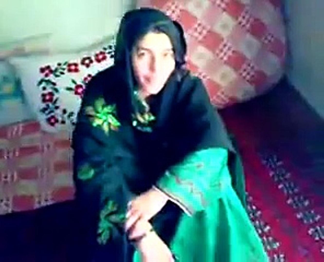 Pashto Local Love In Room - video Dailymotion