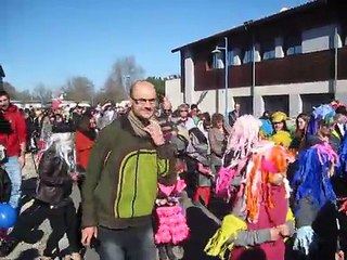 De l'ambiance, du soleil et des.......déguisements disco