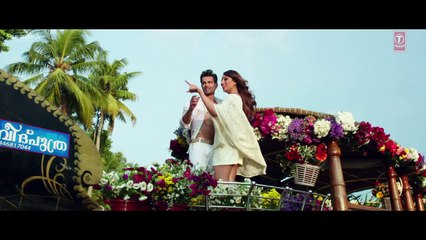 'Awaara' Video Song _ Alone _ Bipasha Basu _ Karan Singh Grover - YouTube