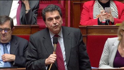 Loi Macron : "Il est indispensable d'avoir une politique industrielle d'armement"