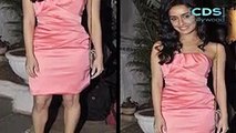 Shraddha Kapoor Exposes Her Bra.mp4