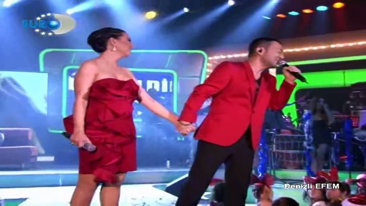 EBRU GÜNDEŞ & SERDAR ORTAÇ - BİLSEM Kİ (CANLI)  SesliRoot.Com