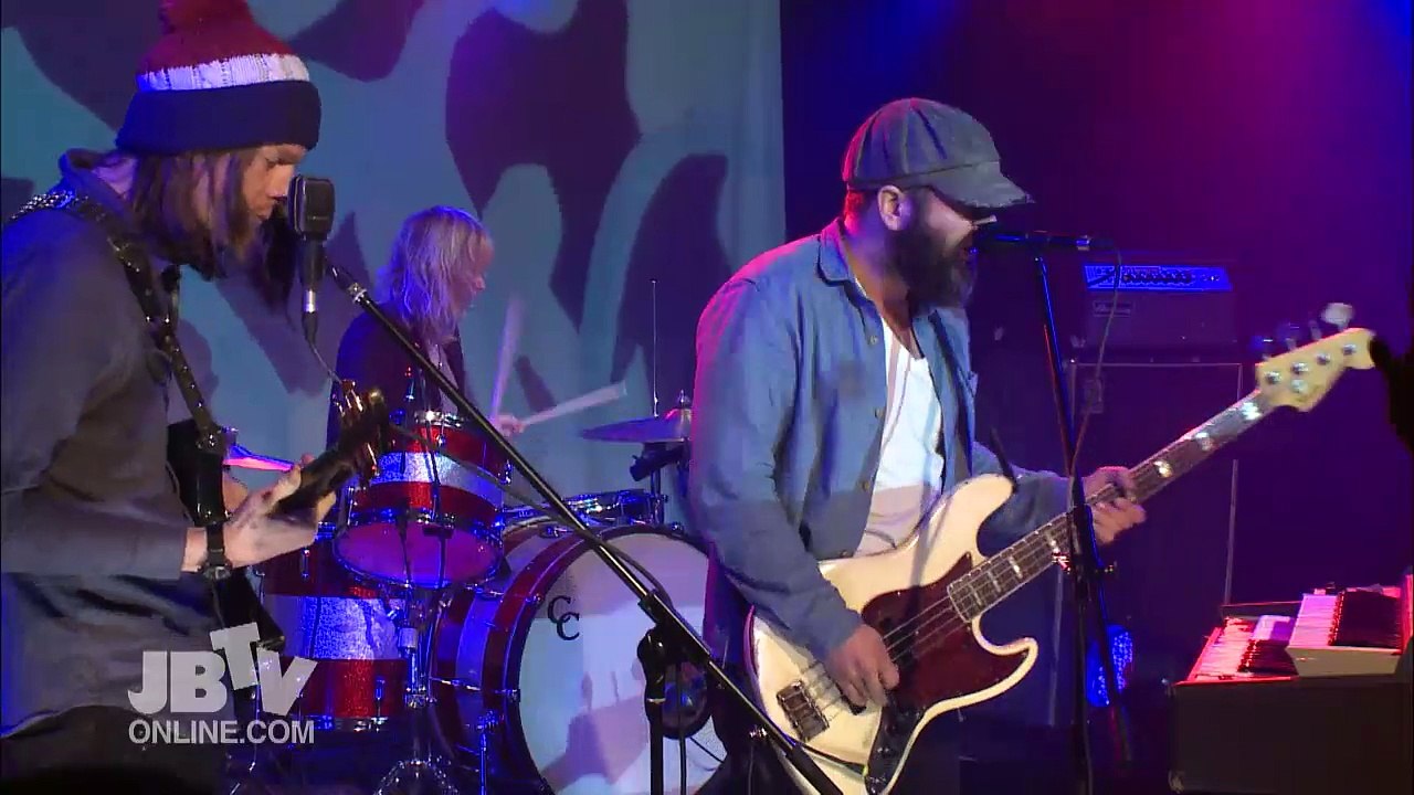 The Black Angels - Guns - Live