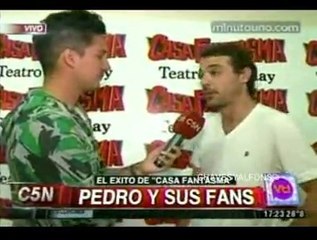 Pedro nota y la banda del 22 en Viva la Tarde - 07 de Marzo