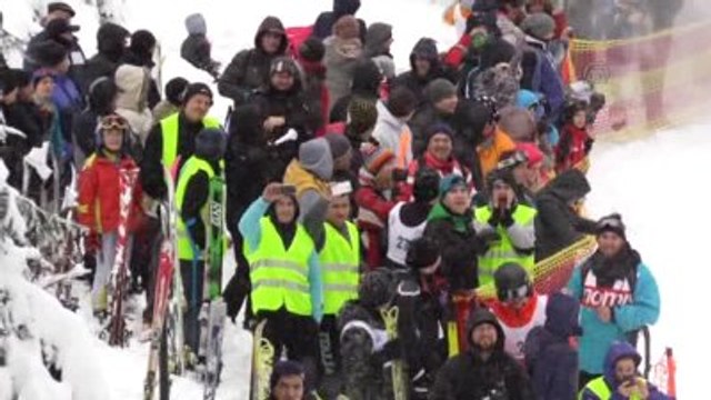 Saraybosna'da 26 Yılın Ardından İlk Kayakla Atlama Yarışları Yapıldı