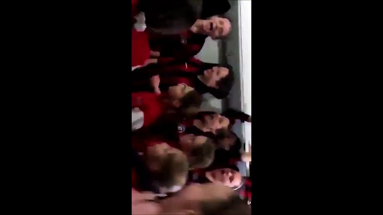CHANT DE VICTOIRE  DES FÉMININES DU COSMO