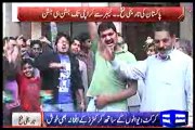 parents and family pray for pakistani bowlers irfan , rahat ali , wahab riaz