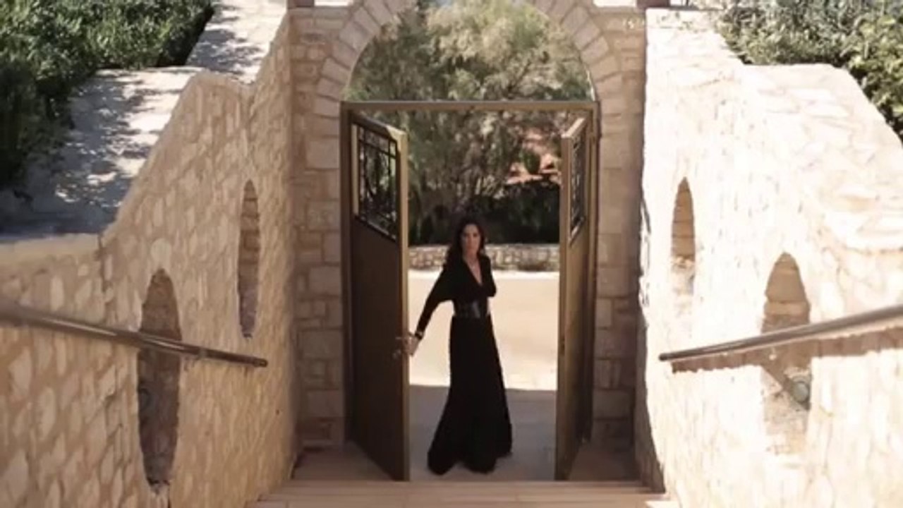 Αντζελας Δημητρίου |   Σε λίγο Ξημερώνει (Γαμώτο) | Greek- face (hellenicᴴᴰ video clips)