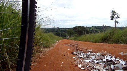 Mtb, 25 amigos, Trilha de Caçapava Velha, no Bar do Jonas, 50 km, Marcelo Ambrogi, Taubike, amigos, SP, Brasil, (4)