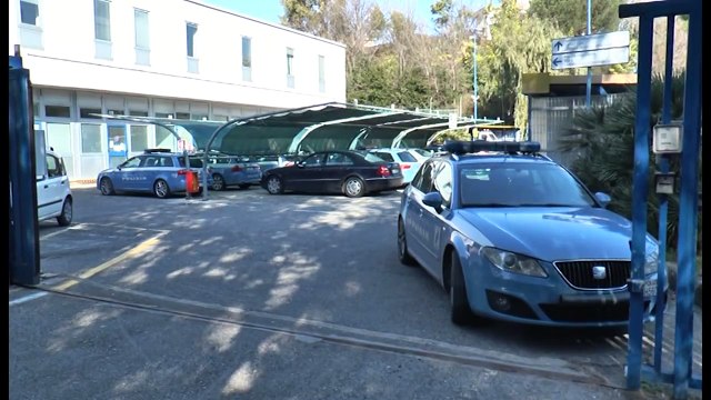 Napoli - Sgominata banda dedita a furti di semirimorchi -2- (07.03.15)