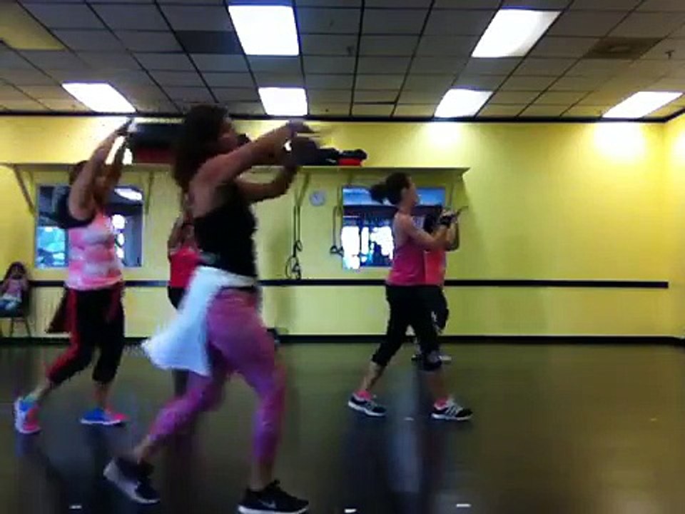 ZUMBA: Wepa by Gloria Estefan,  Choreo by Ivonne & Esmie