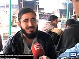 Dunya News - Peshawar: People move towards Chapal Kabab shops to enjoy weather