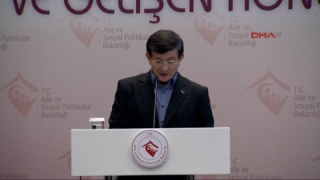 Mardin - Başbakan Davutoğlu Türkiye?de Kadının Değişen ve Gelişen Konumu Panelinde Konuştu 5
