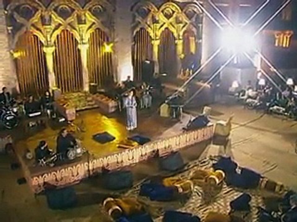 Shabnam Majeed - La Phir Ek Baar Wohi Badah-o-Jam Aye Saqi (Aitchison College Special)